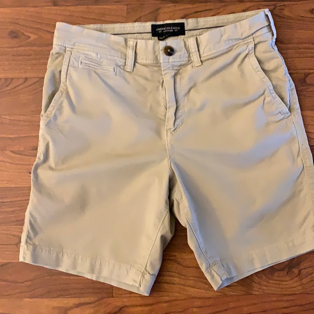 🩳 MENS AMERICAN EAGLE KHAKI SHORTS SZ 28